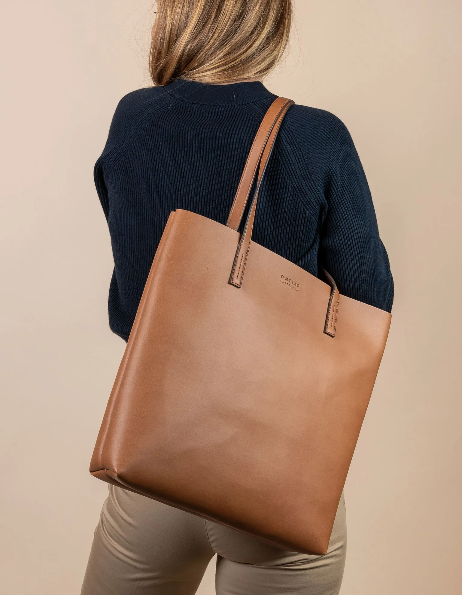 Georgia | Apple Leather