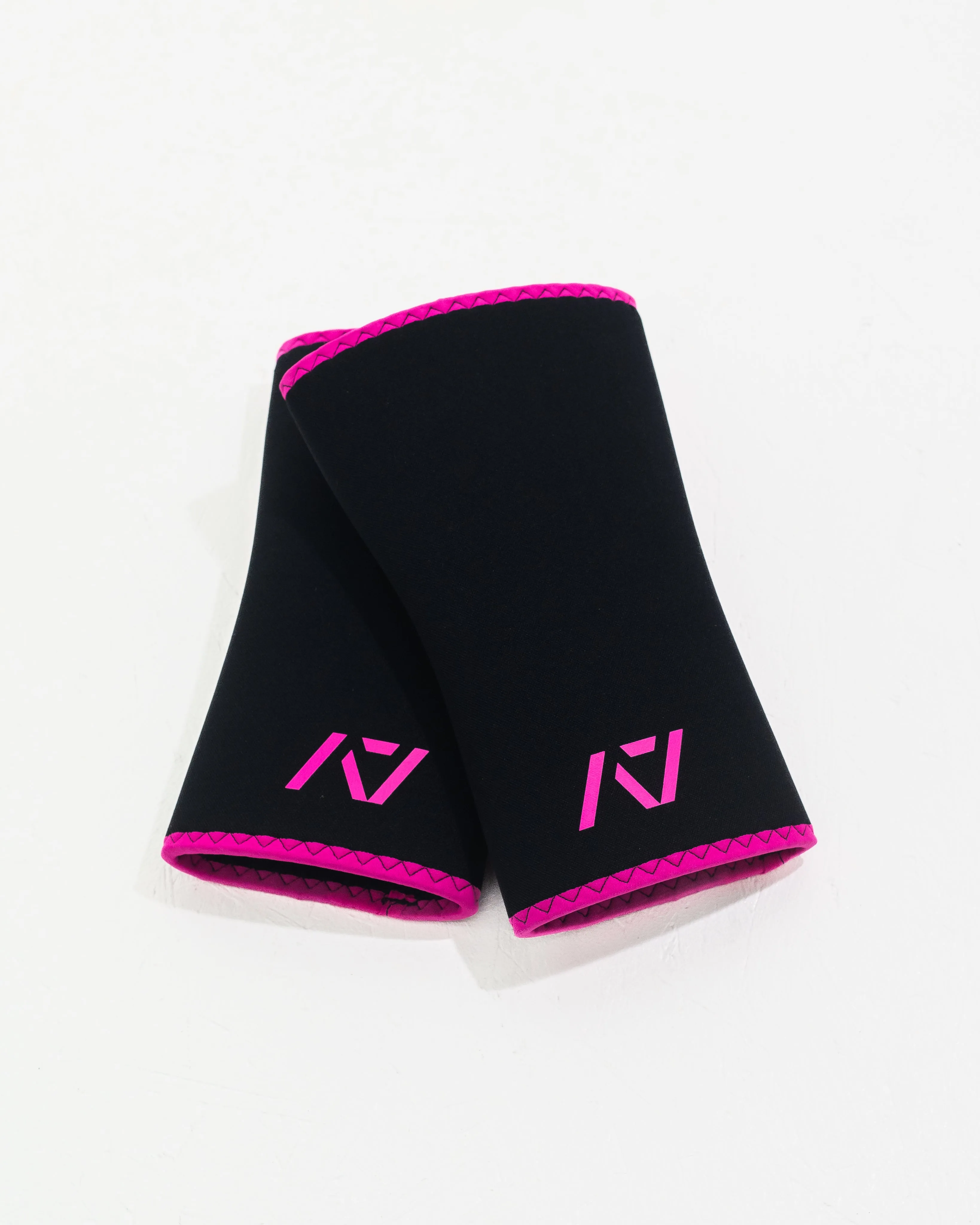 Hourglass Knee Sleeves - Flamingo